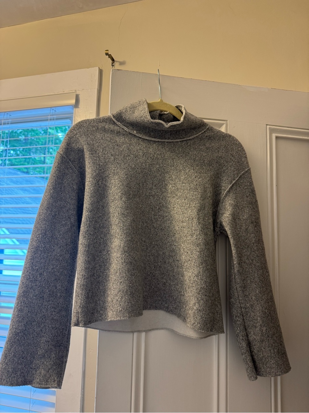 Zara Gray Cropped Turtleneck Sweater